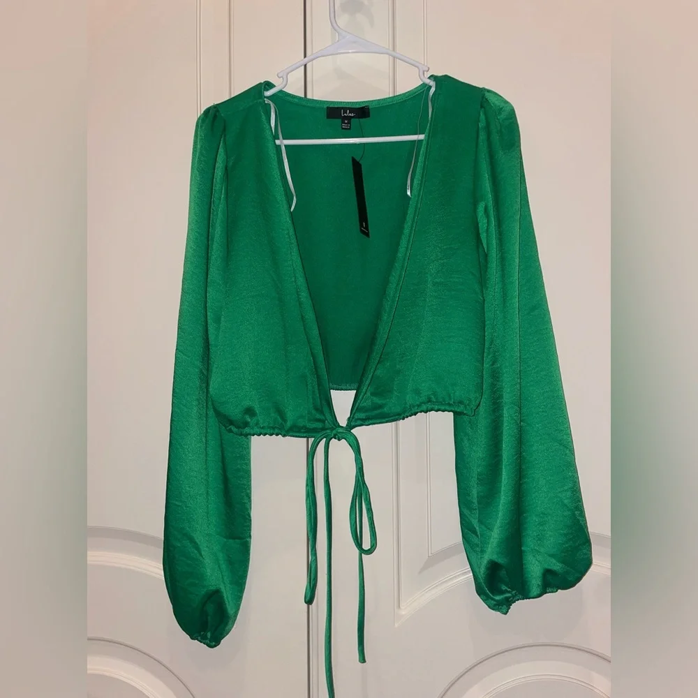 Lulus green satin long sleeve wrap crop top blouse with v neck - Picture 4 of 6